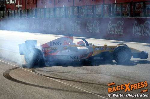 F1 demo burn some rubber