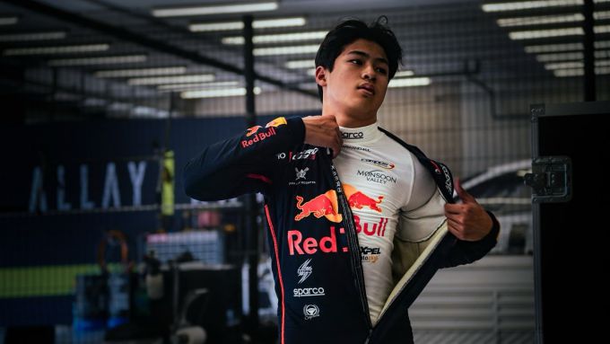 Red Bull junior Enzo Tarnvanichkul sluit zich aan bij VRD Racing voor GB3-debuut