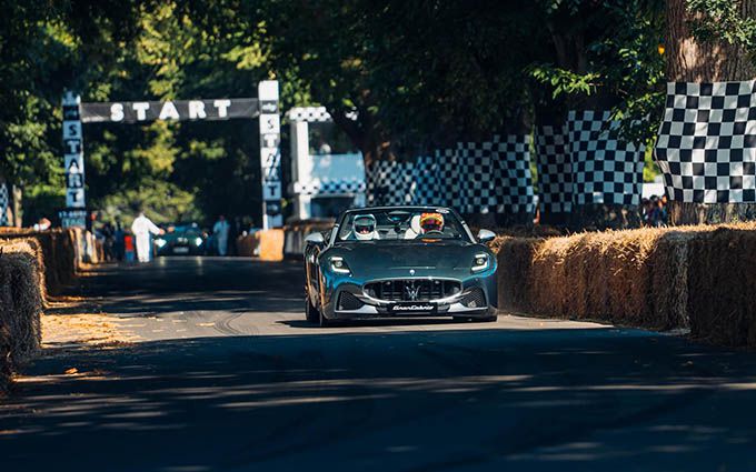 _Maserati_GranCabrio_490_at_Goodwood_Festival_of_Speed