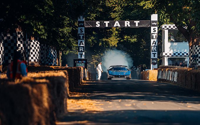 Maserati_MCXtrema_at_Goodwood_Festival_of_Speed