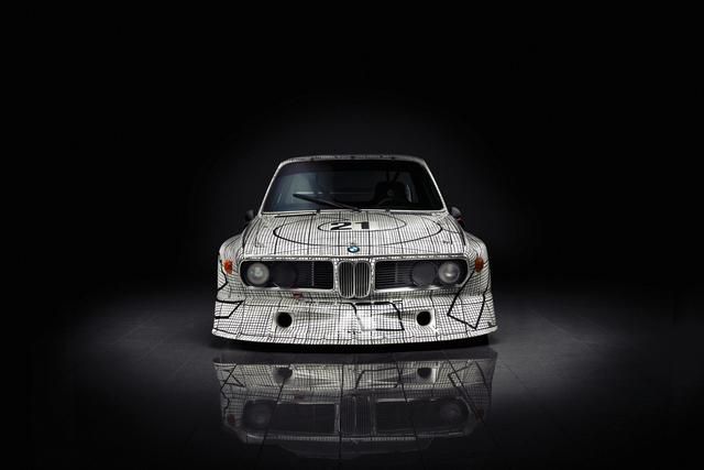 BMW Art Car World Tour ADI Design Museum Milaan