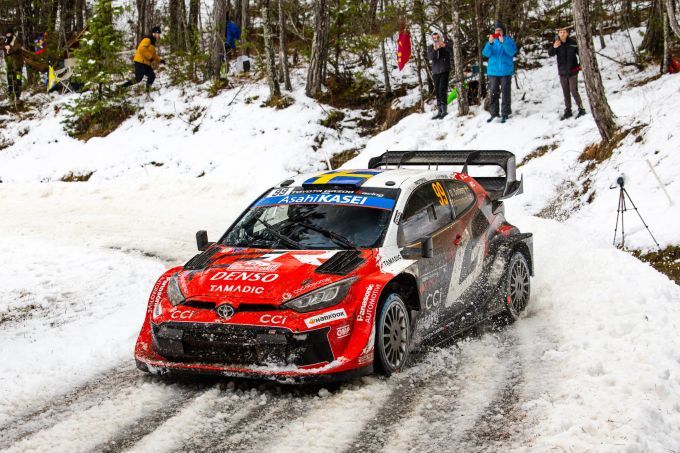 Oliver Solbeg en Elliot Edmondson winnaar Rally Monte carlo 2026 met Toyota Yaris