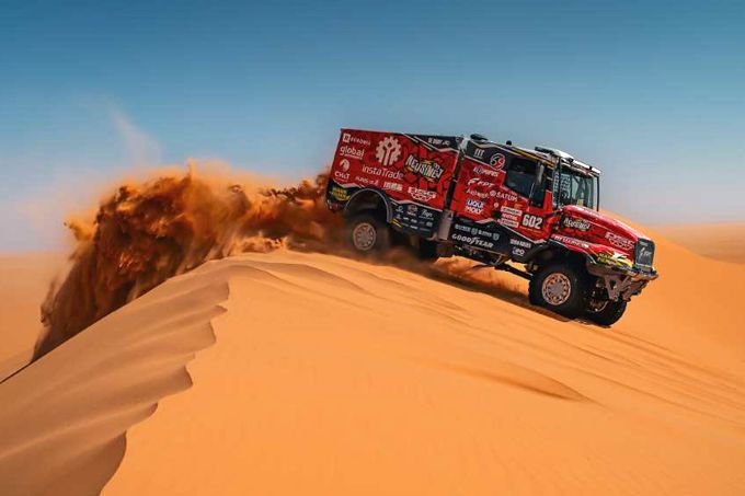Gemengde emoties bij Team De Rooy FPT na achtste etappe Dakar Rally
