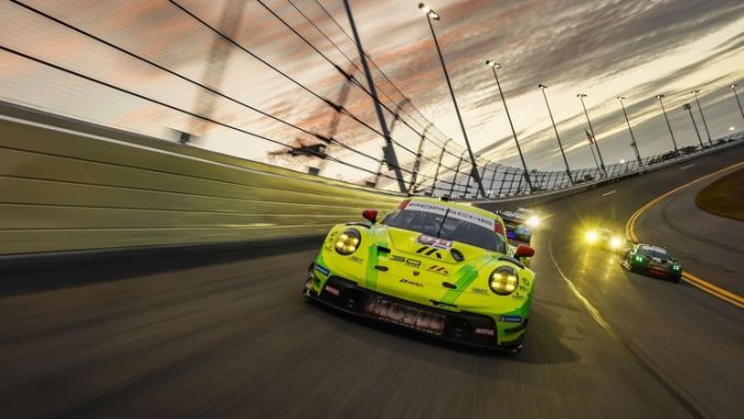 IMSA 24H Daytona 2026 Daytona International Speedway Porsche Foto 2