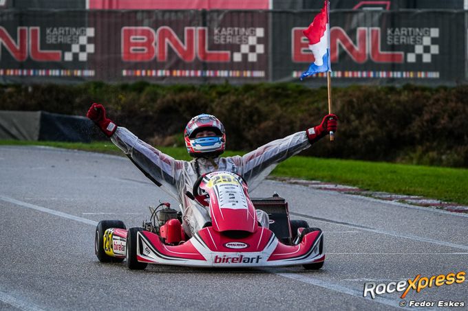 Tommie van der Struijs alsnog Nederlands kampioen in koningsklasse KZ in debuutjaar