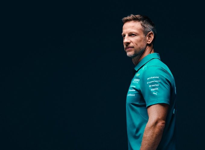 Ex-wereldkampioen Formule 1 Jenson Button in dienst van Aston Martin