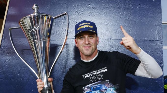 GT World Challenge Europe Endurance Cup Rutronik Racing Porsche 911 GT3 R Bronze Cup