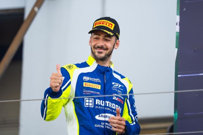 GT World Challenge Europe Endurance Cup Rutronik Racing Porsche 911 GT3 R Bronze Cup