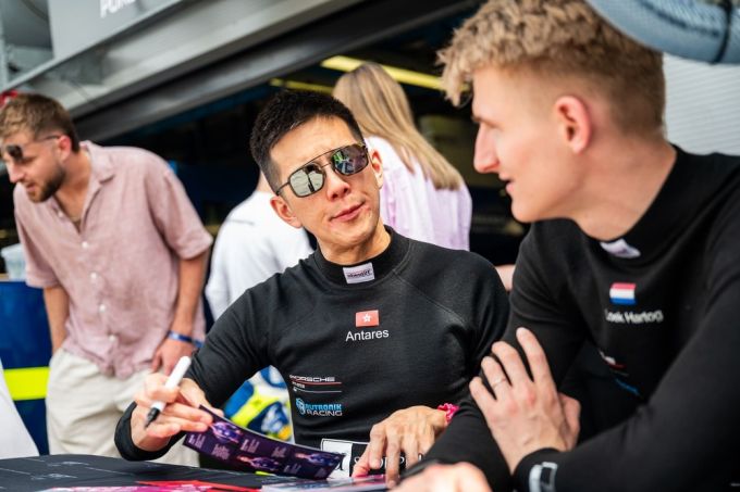 GT World Challenge Europe Endurance Cup Rutronik Racing Porsche 911 GT3 R Bronze Cup