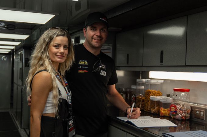 Rette Jones Racing by Hendriks Motorsport