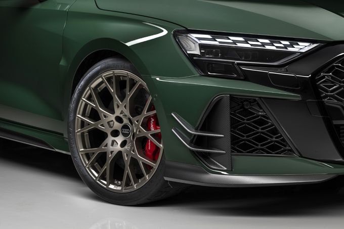 Audi viert ‘50 jaar vijfcilinder’ met exclusieve Audi RS 3 competition limited