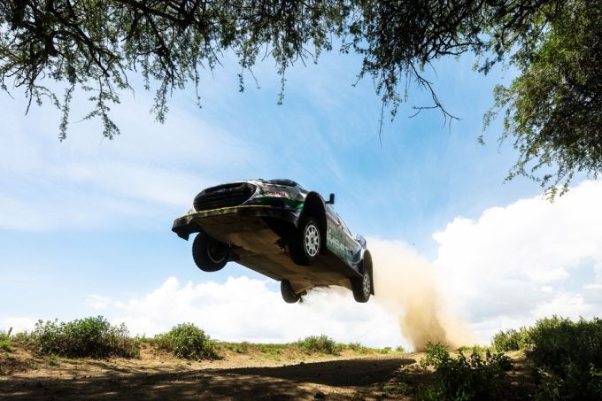 FIA WRC Safari Rally Kenya 2026 Jon Armstrong reparatie ophangingsarm Shane Byrne Ford M-Sport