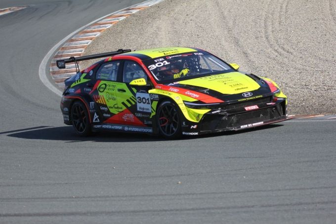 V-Max Voorjaarsraces by Supercar Madness 2026 6