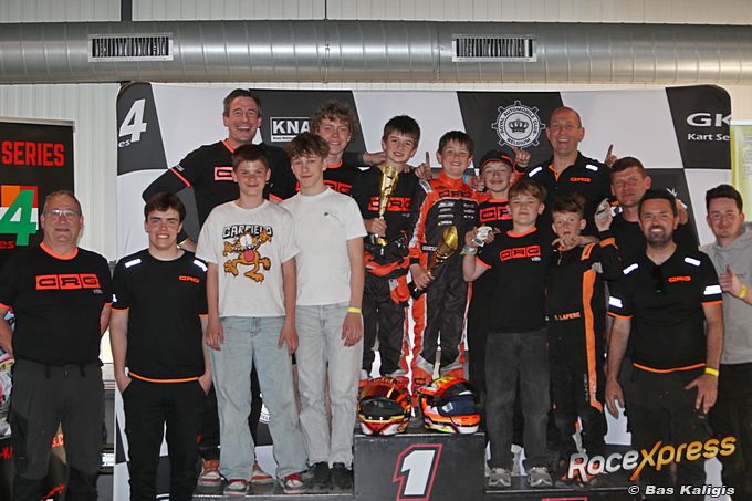 Maxime Bal en Team van Claude Bal op podium