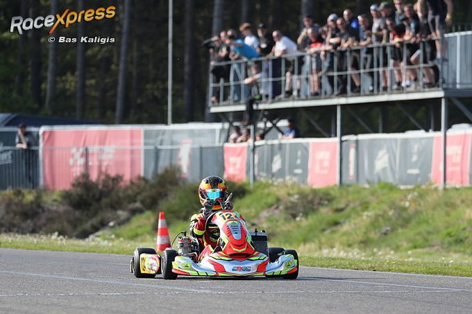Ronan Kamphuis wint IAME X30 Juniors