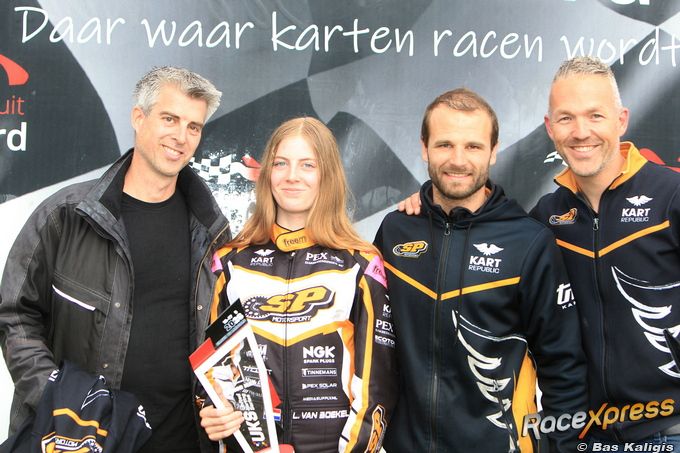 Lieke van Boekel wint NK met team SP Motorsport