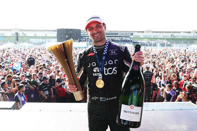 Mitch Evans #formulae #berlineprix #eprix #berlin