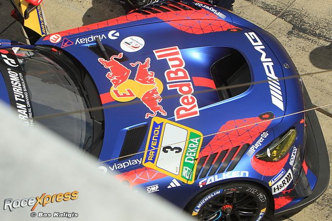 #24hNBR Red Bull Mercedes Max Verstappen 24H