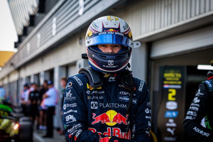 FIA F2