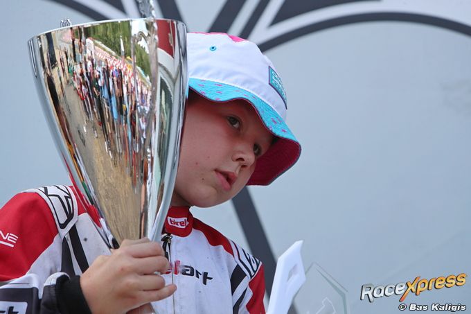 Dani van der Molen wint in Kerpen